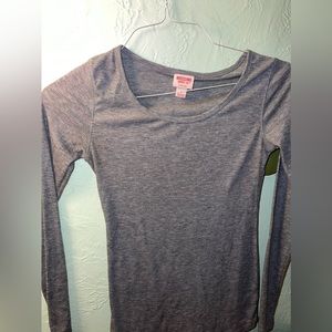 SOLD Grey long sleeve top